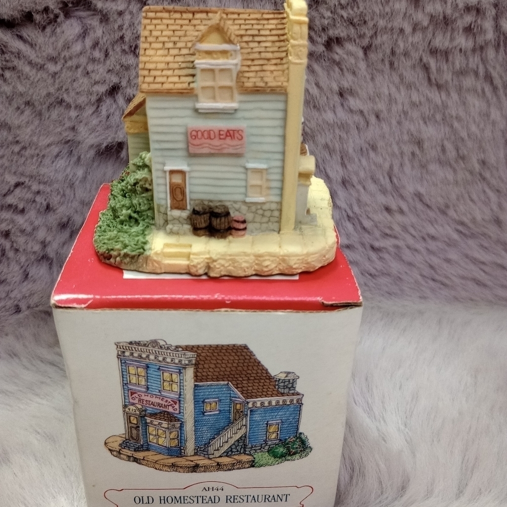 Liberty Falls Americana Collection Old Homestead Restaurant AH44 Vintage - Picture 2 of 6